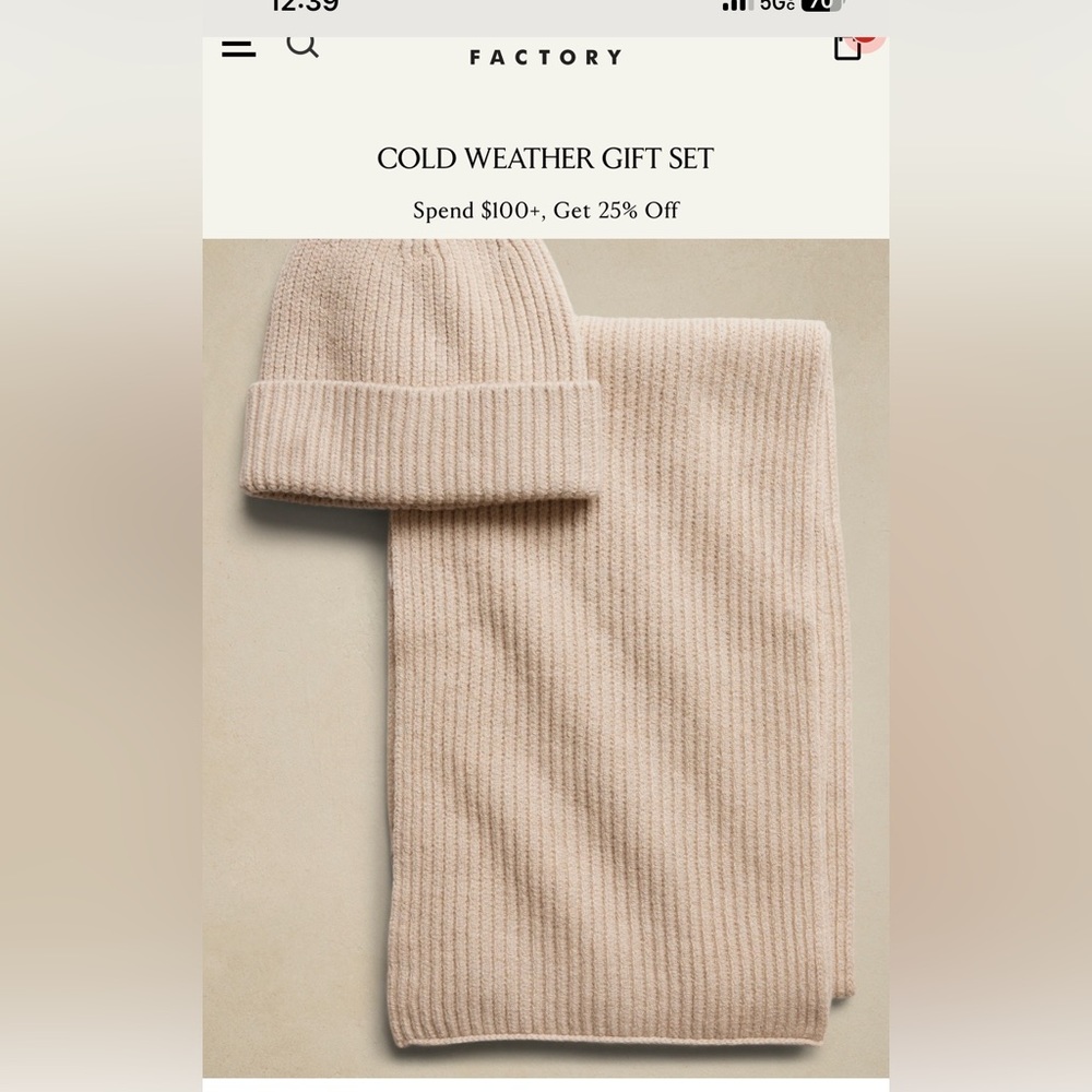 Banana republic knit scarf